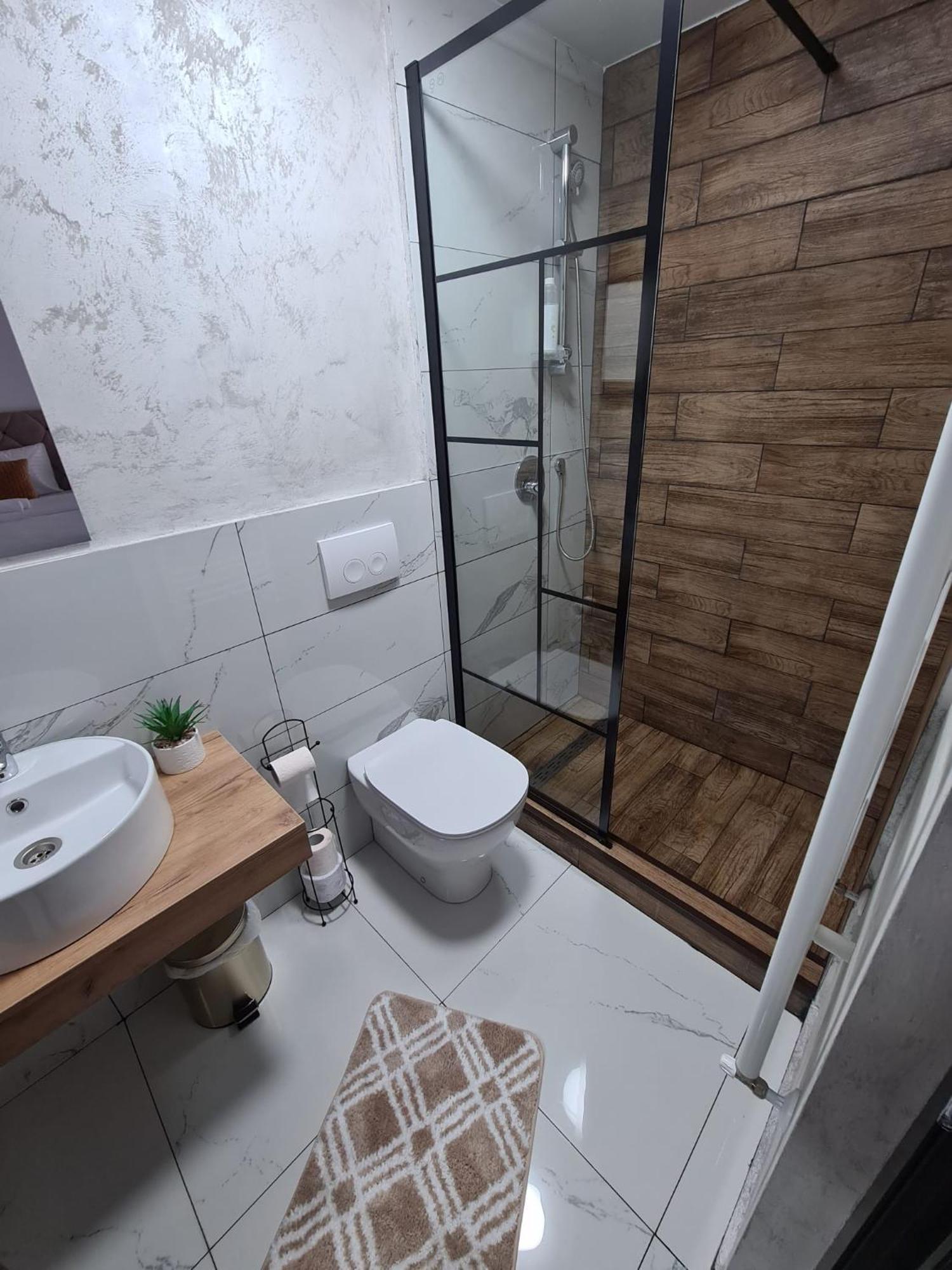 Bella Vista Bungalow Turda Habitación foto