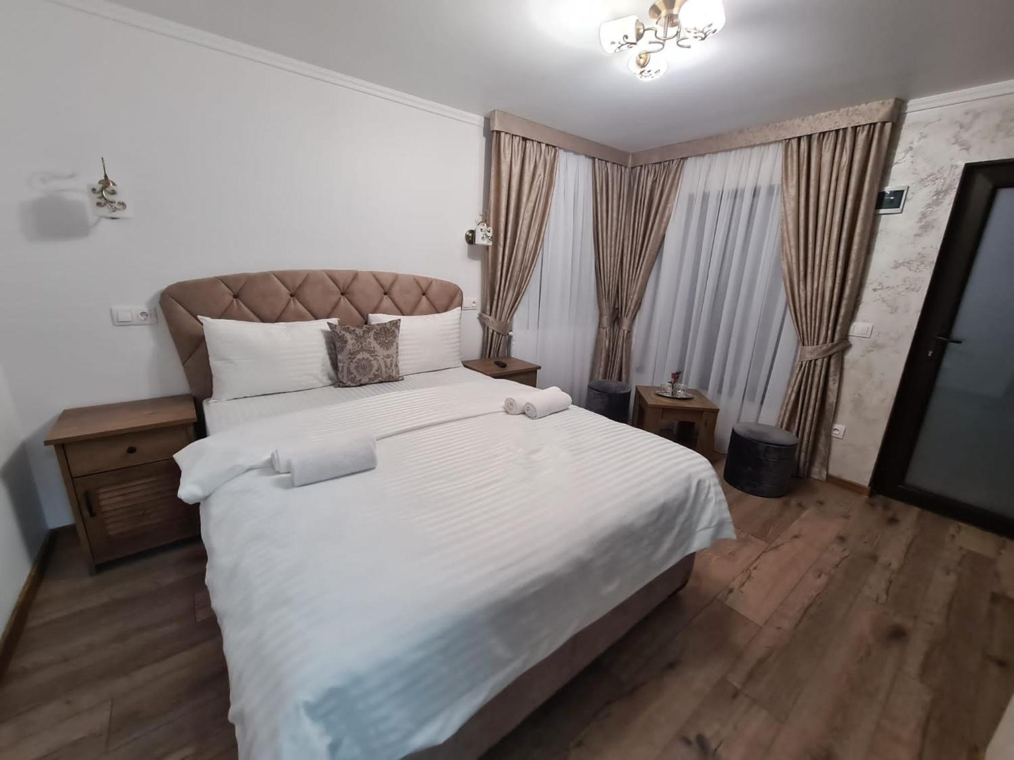 Bella Vista Bungalow Turda Habitación foto
